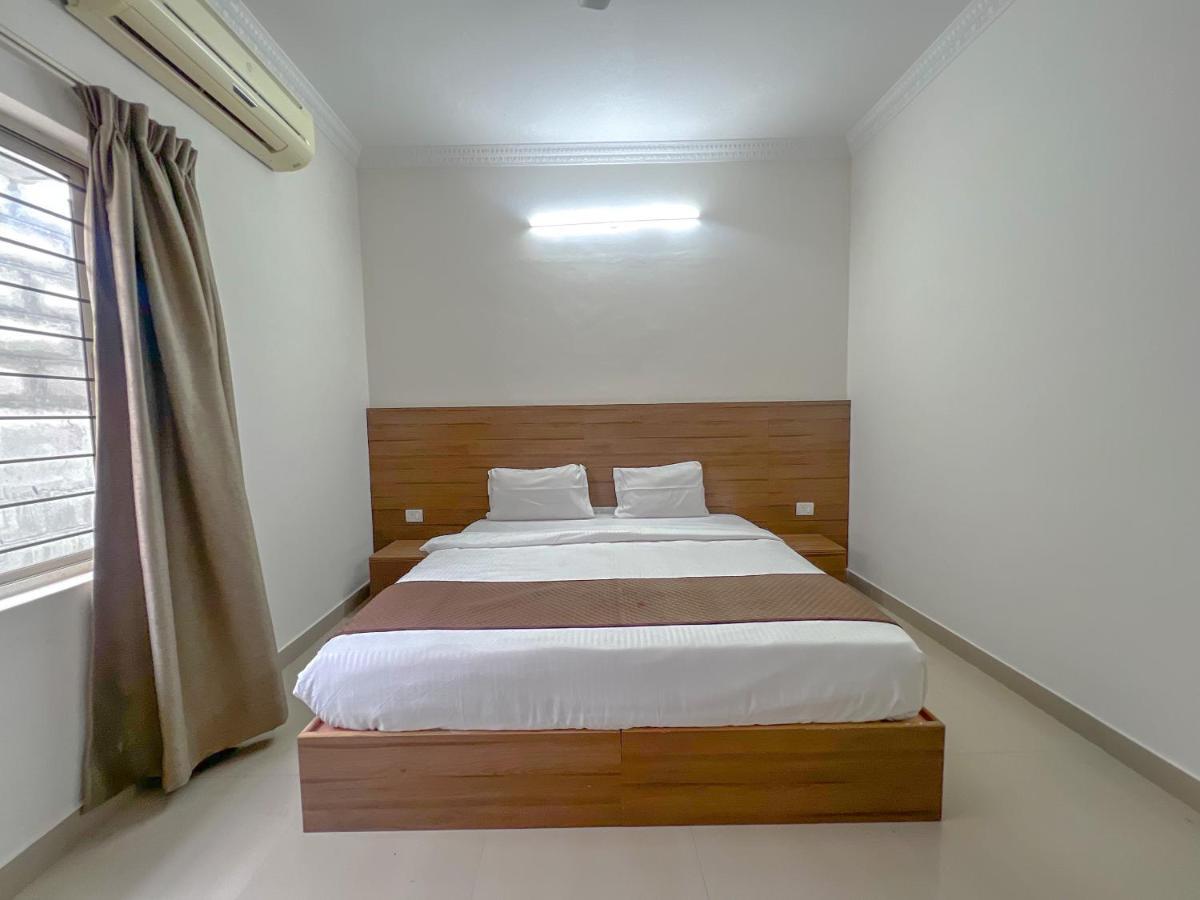 Hotel Elite By Agira Hotels-Free Airport Pickup Or Drop Yelahanka Esterno foto
