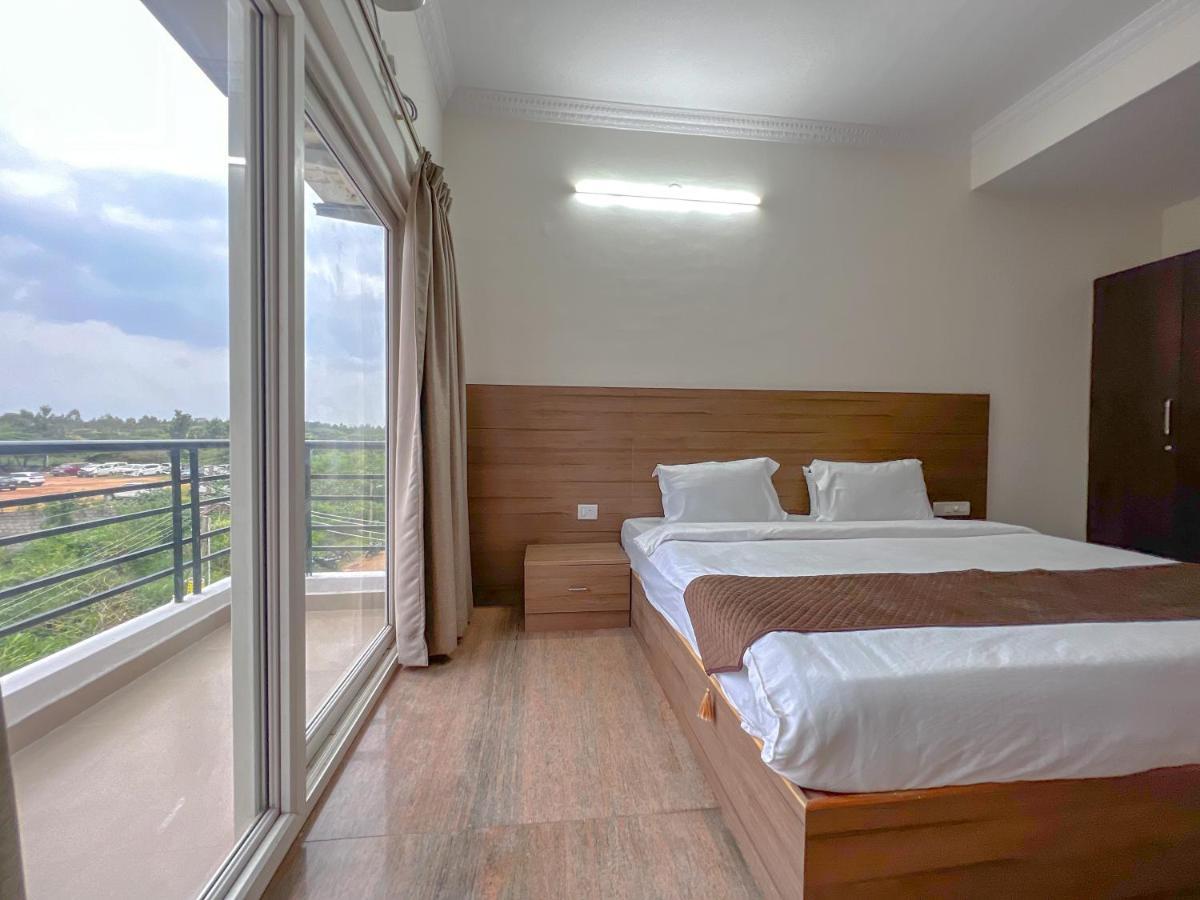 Hotel Elite By Agira Hotels-Free Airport Pickup Or Drop Yelahanka Esterno foto