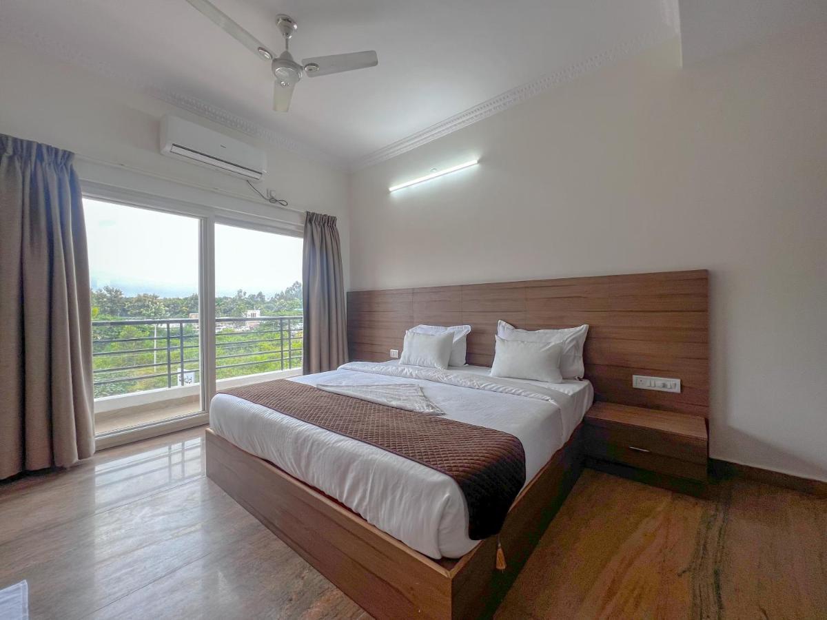 Hotel Elite By Agira Hotels-Free Airport Pickup Or Drop Yelahanka Esterno foto