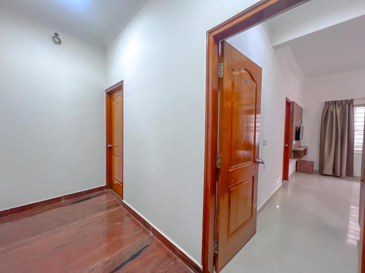 Hotel Elite By Agira Hotels-Free Airport Pickup Or Drop Yelahanka Esterno foto