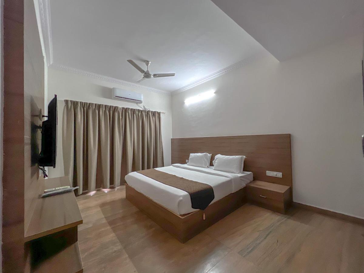 Hotel Elite By Agira Hotels-Free Airport Pickup Or Drop Yelahanka Esterno foto