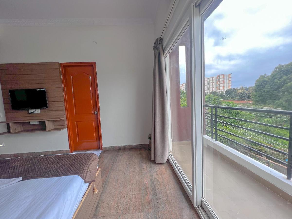 Hotel Elite By Agira Hotels-Free Airport Pickup Or Drop Yelahanka Esterno foto