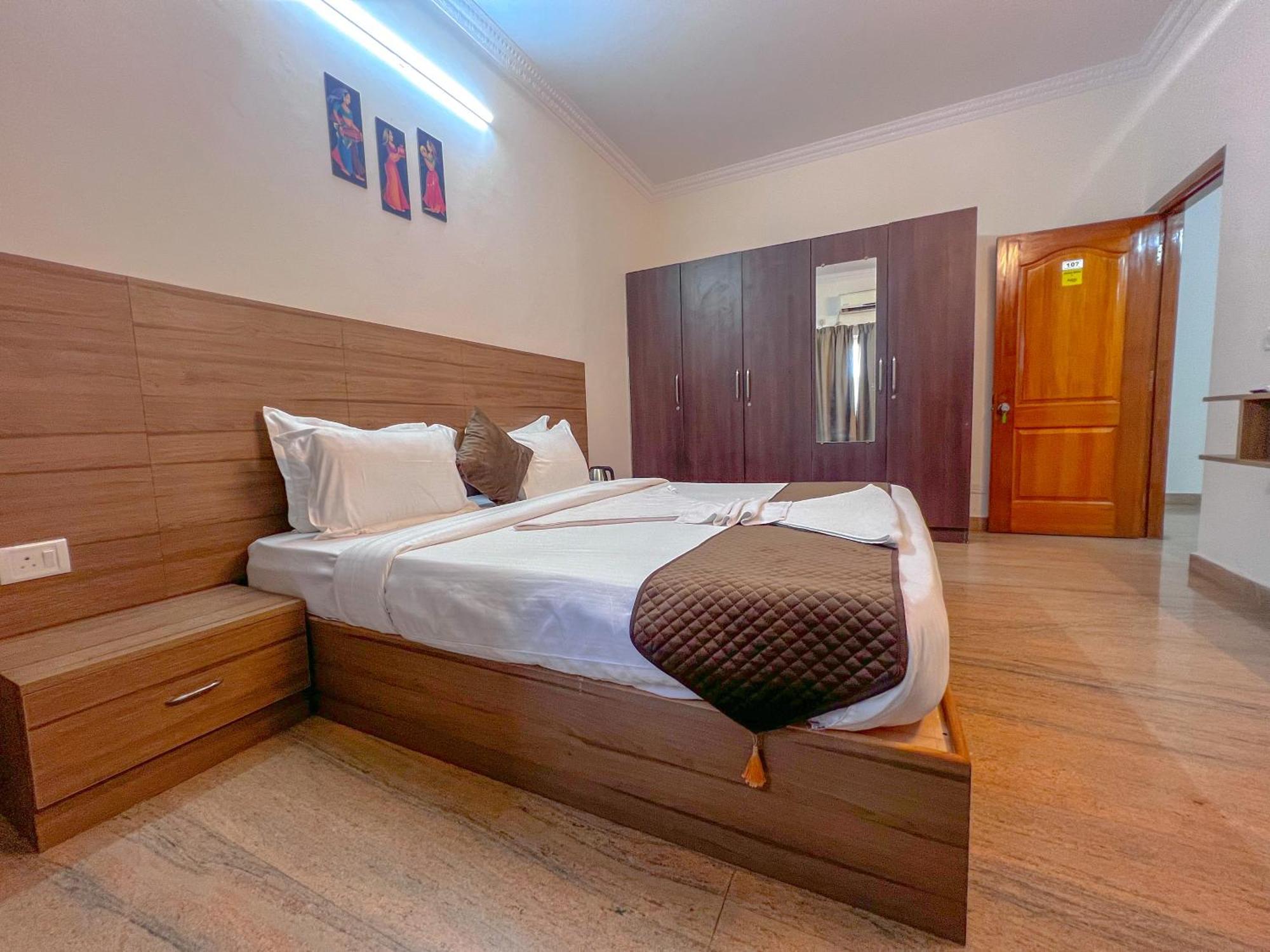 Hotel Elite By Agira Hotels-Free Airport Pickup Or Drop Yelahanka Esterno foto