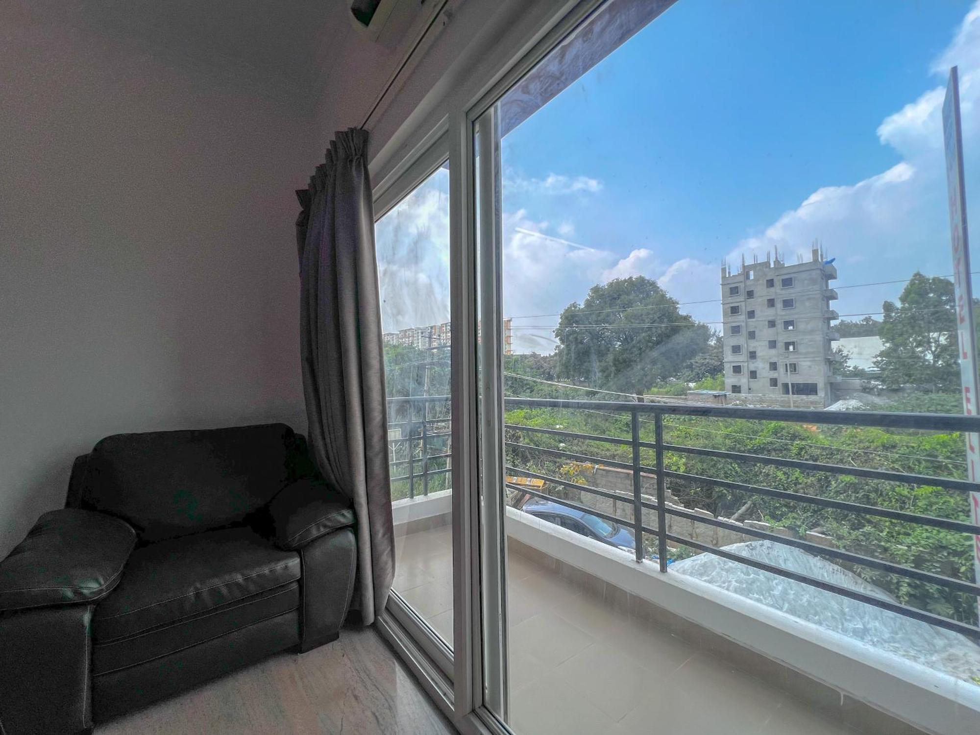 Hotel Elite By Agira Hotels-Free Airport Pickup Or Drop Yelahanka Esterno foto