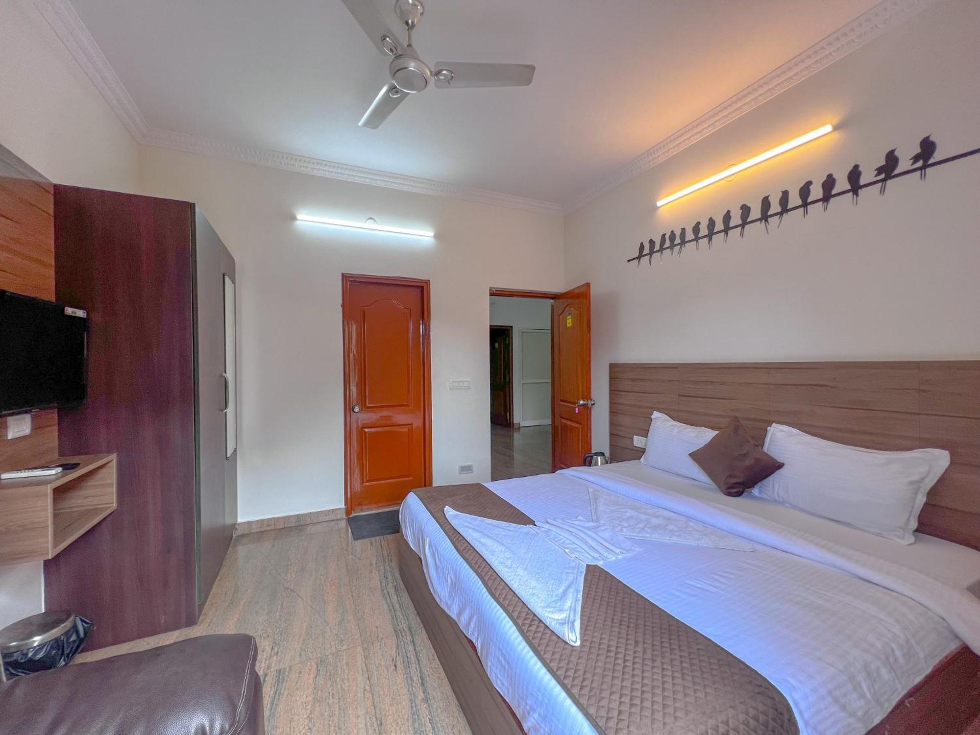 Hotel Elite By Agira Hotels-Free Airport Pickup Or Drop Yelahanka Esterno foto