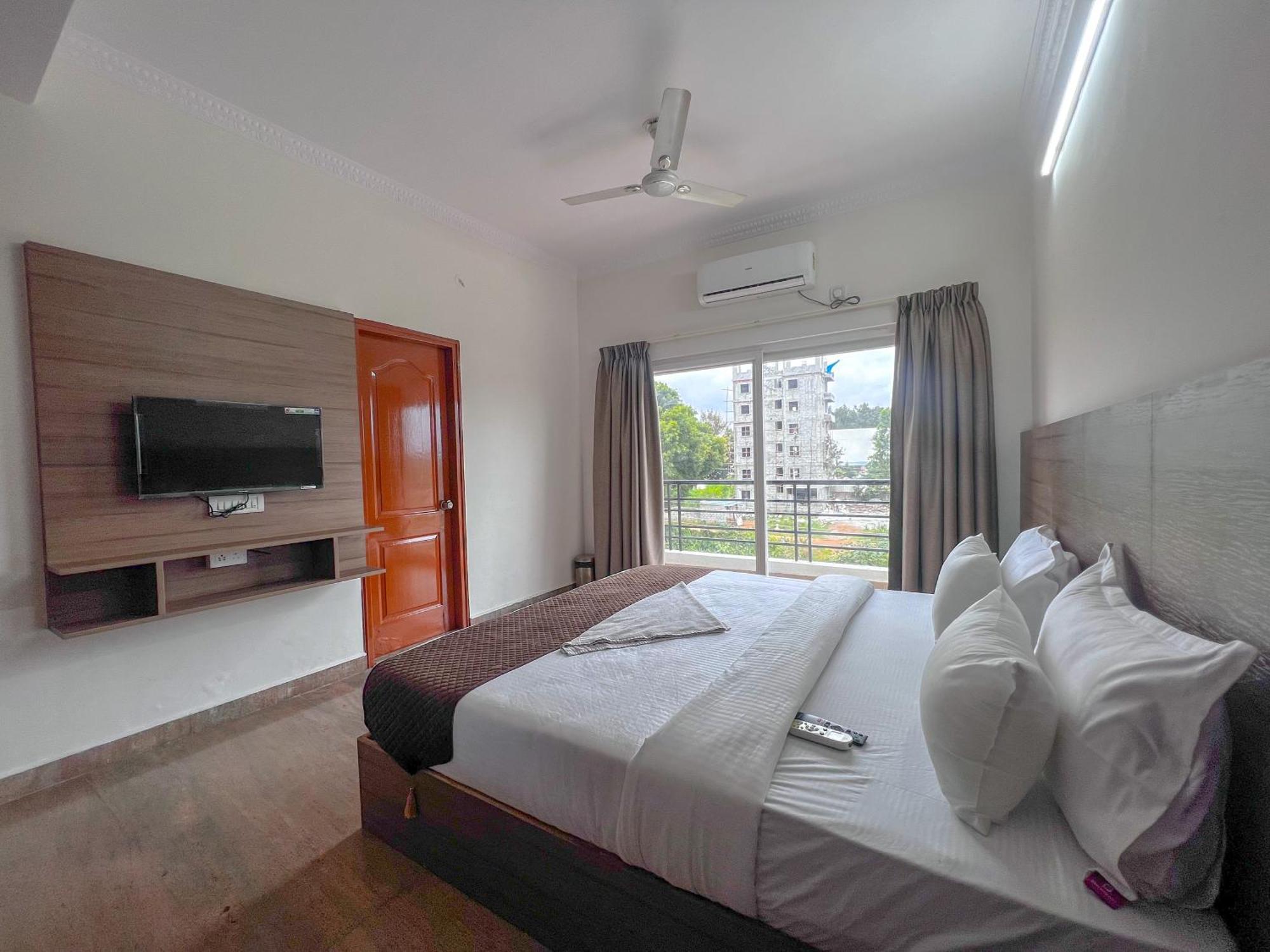 Hotel Elite By Agira Hotels-Free Airport Pickup Or Drop Yelahanka Esterno foto