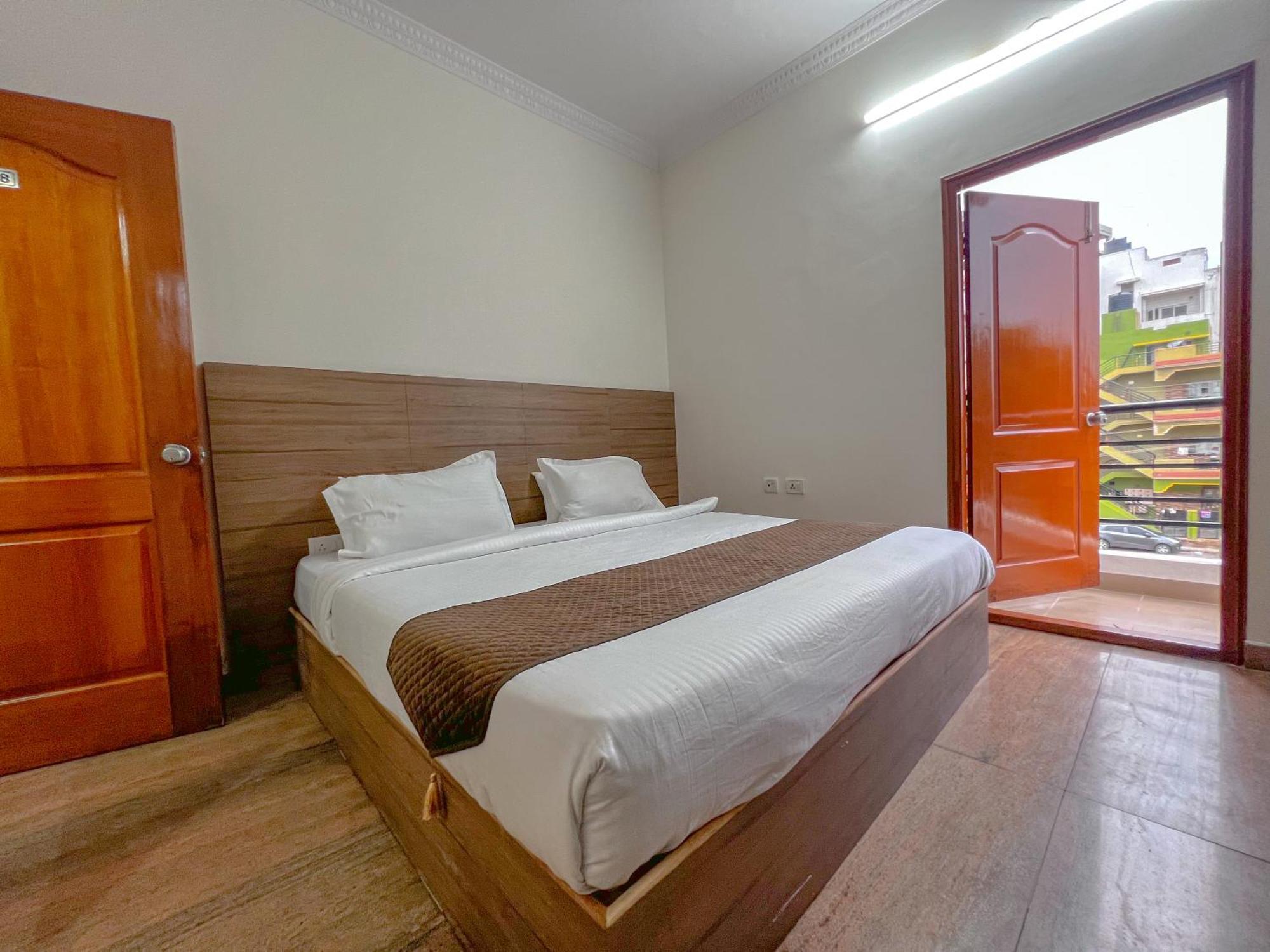 Hotel Elite By Agira Hotels-Free Airport Pickup Or Drop Yelahanka Esterno foto